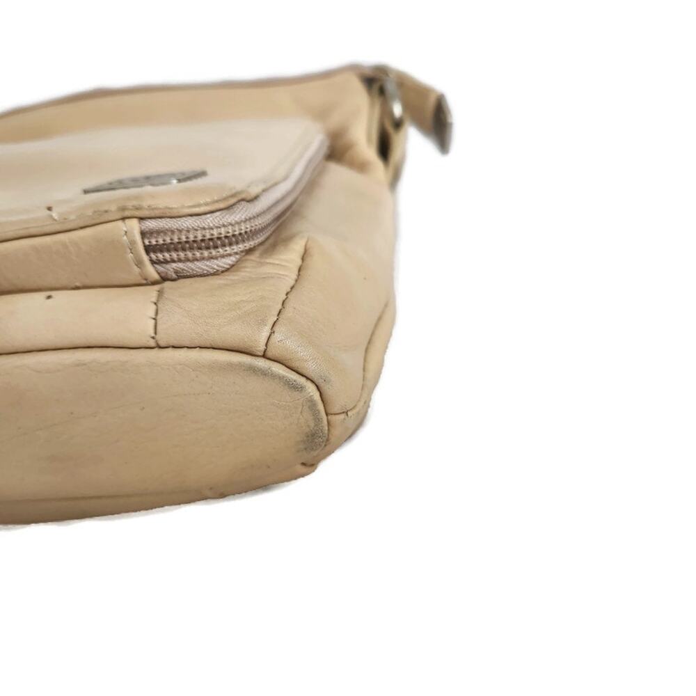 Giani Bernini Women's Beige Leather Messenger Crossbody Bag - Picture 9 of 9